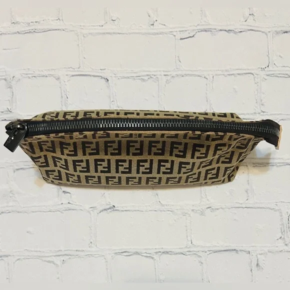 Fendi Zucca Brown Canvas Monogram Zipper Pouch & Fendi Box (EUC) - Picture 7 of 12